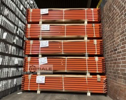 Maschine: META THYSSEN 2.700mm/K120x50mm/orange Palettenregaltraverse