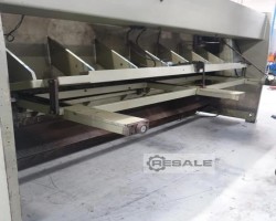 Maschine: DONEWELL 4000 x 13 mm Tafelscheren (hydraulisch)