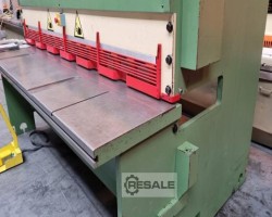 Maschine: GRANDINI CO 2500 x 4 mm CNC Tafelscheren (hydraulisch)