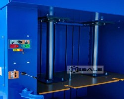 Maschine: BTS MF650 Ballenpresse Kartonage