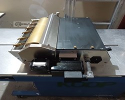 Maschine: TüNKERS Liliput 350 Anleimmaschine für Etiketten