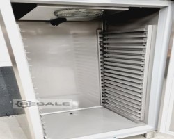 Maschine: MICA Froster 701R Kühlschränke