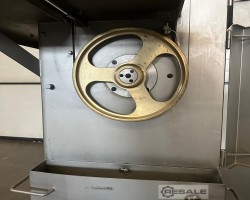 Maschine: MADO Selekta 2 MKB651 Bandsägen