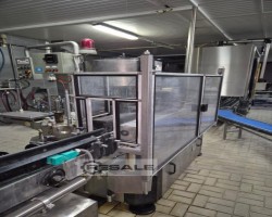 Maschine: KRONES Universella Etikettiermaschine