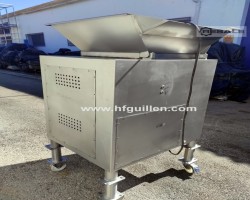 Maschine: KOLBE MW32 MEAT MIXER GRINDER Fleischwölfe