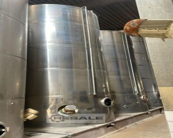 Maschine: SCHOLTEN TANKS R46 with 28,8 m³ Edelstahltank