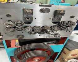 Maschine: SMERAL QRM 300/4 Richtmaschinen