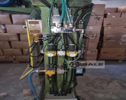 Maschine: DELLAVIA Livorno 125 mm Spindelpressen