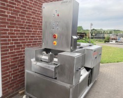 Maschine: REINI R 580 WE Backblech-Reinigungsmaschine Nassreinigung