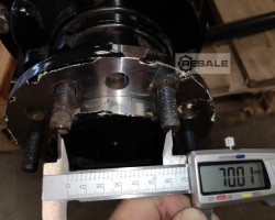 Maschine: REXROTH MCR5F470F180Z32B4M2WL 12SP Achse mit Hydraulikmotoren MNR R921811314