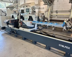 Maschine: ELUMATEC DG 104 Doppelgehrungssägen