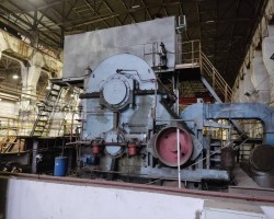 Maschine: KRAMATORSK 4-rolls Walzenrundbiegemaschinen