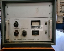 Maschine: PECO LA 40 Punktschweissmaschinen