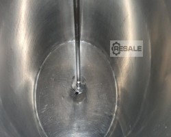 Maschine:   Behälter