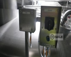 Maschine:   Edelstahltanks