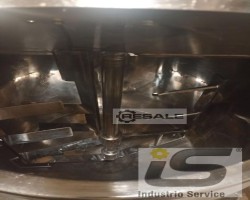 Maschine:  300 liters Mischer