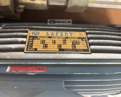 Maschine: CEVENINI M200 Gummischneidemaschinen