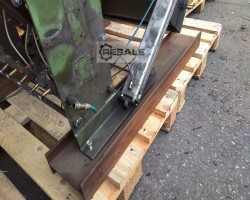 Maschine: IMH  Palettenfertigungsmaschine