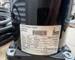 Maschine: KUKA KRC2sr + KCP2 + KR5 sixx R850 Industrieroboter