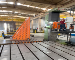 Maschine: JUARISTI MDR 205 CNC Bohrwerke