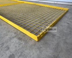 Maschine:  2.740x1.100mm Hochregallager Gitterrückwand