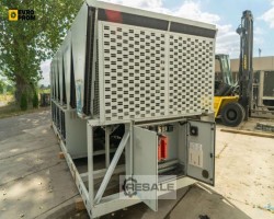 Maschine: CLIMAVENETA NECS R B 3218 Chiller