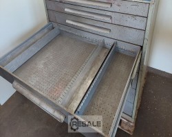 Maschine: BOTT  Rollengelagerter Schubladenschrank