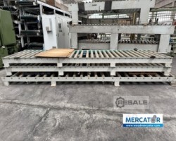 Maschine:   Motorisierte Rollenbahnen massiv