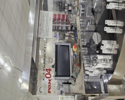 Maschine: COSMATIC SM43 Automatische Lippenstift-Abfüllmaschine