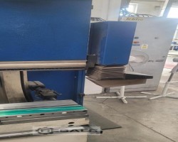 Maschine: TRUMPF TrumaBend V170 CNC Abkantpressen