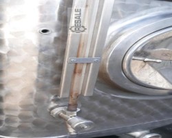 Maschine: MÖSCHLE 1.530 Liter  Liter Lagertank kubisch