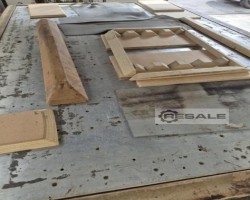 Maschine: FISMA 210 Membran- und Vakuumpressen