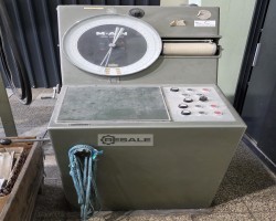 Maschine: MAN 200kN Testing machine Biegemaschinen