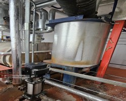 Maschine: LOOS 1250 kg/h x 10 bar Dampfkessel