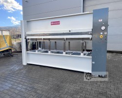Maschine: SIMIMPIANTI 3500×1300 Furnierpressen