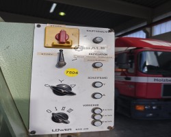 Maschine: LöWER BSM 400 Rahmenschleifmaschine