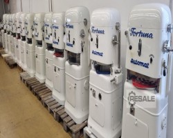 Maschine: FORTUNA Automat A 3 Brötchenpressen