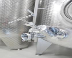 Maschine: RIEGER 3180 Liter Lagertank/ Weintank/ Fruchtsafttank