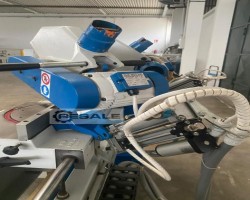 Maschine: OMGA TR2B N NC Doppelgehrungssägen