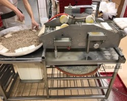 Maschine: LIPPELT Mini Rustica Guillotine + Sta Brötchenanlagen