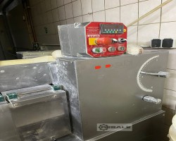 Maschine: LIPPELT Mini Rustica Guillotine + Sta Brötchenanlagen