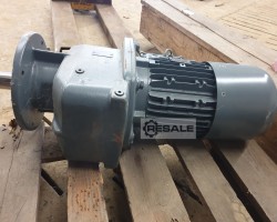 Maschine: NORD DRIVESYSTEM SK 112m/8bre40wutfz Drehstromsynchronmotoren