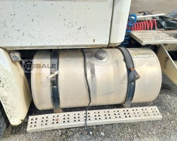 Maschine: FREIGHTLINER FLD112 