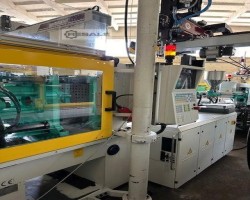 Maschine: ARBURG 420C 800-250 with dem Roboter Spritzgiessmaschinen