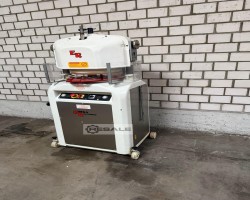 Maschine: ERIKA RECORD Automat 3-30 Brötchenpressen