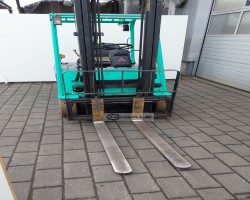 Maschine: MITSUBISHI FB 16 NT 