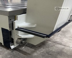 Maschine: DURENDUS 300T Biege- und Richtpressen