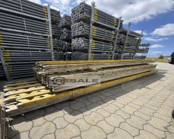Maschine: DOKA/PERI H20 Schalungsträger kontrolliert  und  sortiert