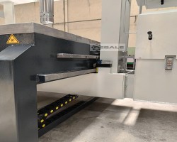 Maschine: DURENDUS 300 T Portalrichtpresse