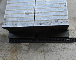 Maschine: BINDER 500/200 Magnetspannplatten